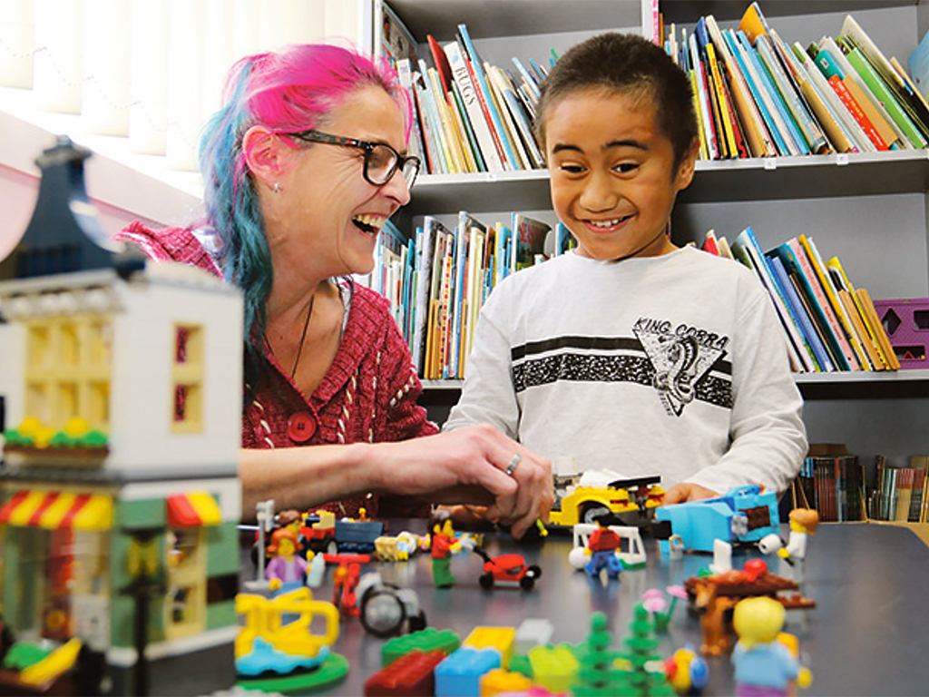 発達障害の子の意思疎通に役立つレゴの療育