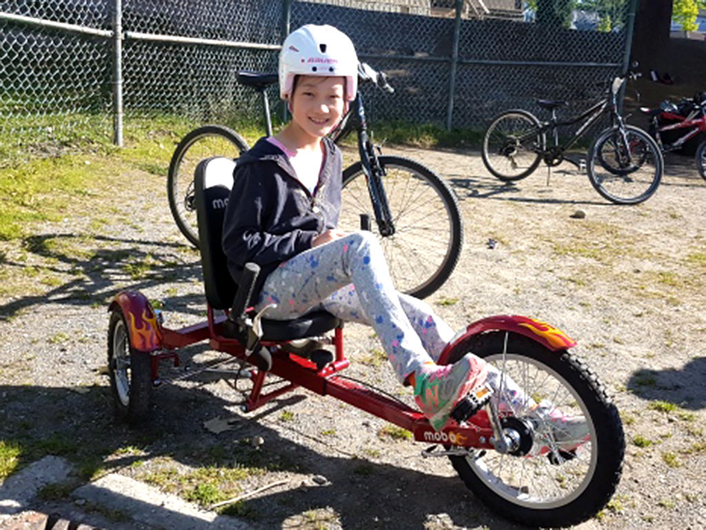 自転車が怖かった発達障害の子たちも３輪自転車で練習ができる