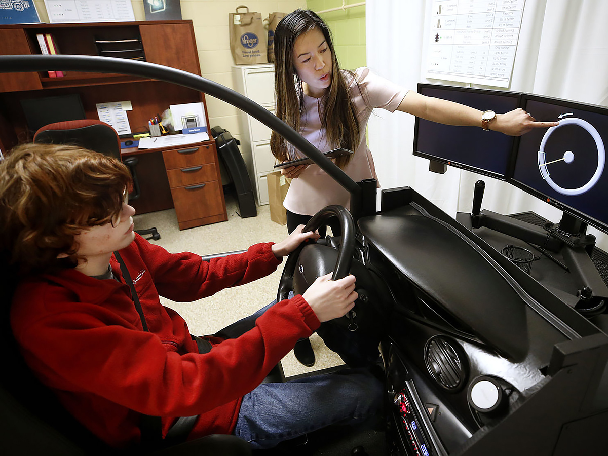 雇用されない理由にも。発達障害の人が学べる運転シミュレータ