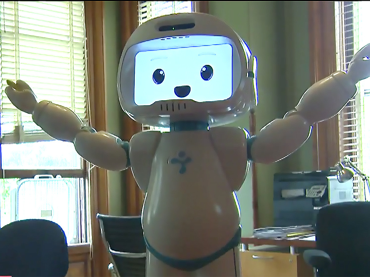 発達障害の子を助けるアニメで表情表現するかわいらしいロボット