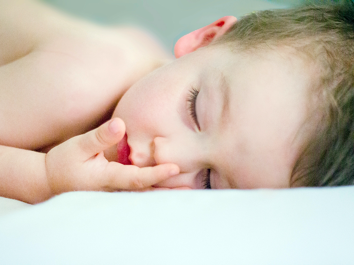自閉症の子どもと家族の睡眠の問題を助けてくれた５つのこと