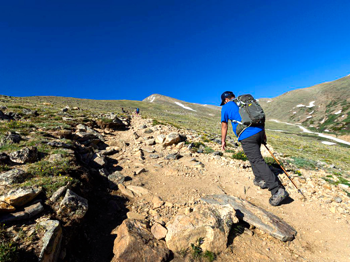 両親を亡くした自閉症の青年は登山をして変わった。自立と再会