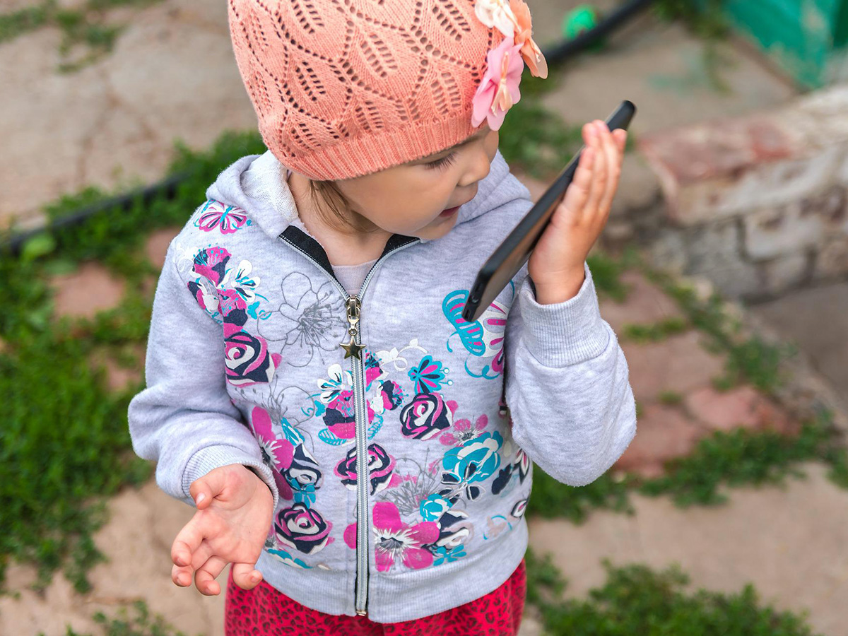 自閉症の子がもつ発話の違い、広東語と英語でAI分析。研究